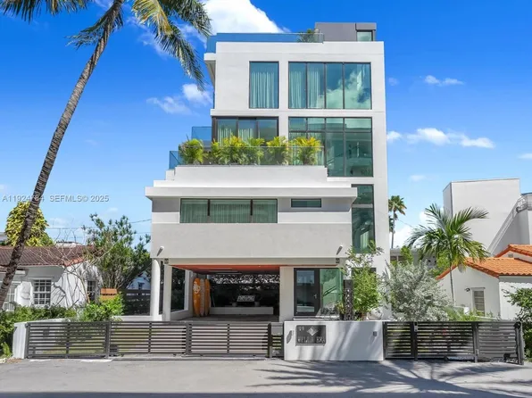 11 Century Ln, Miami Beach, FL 33139
