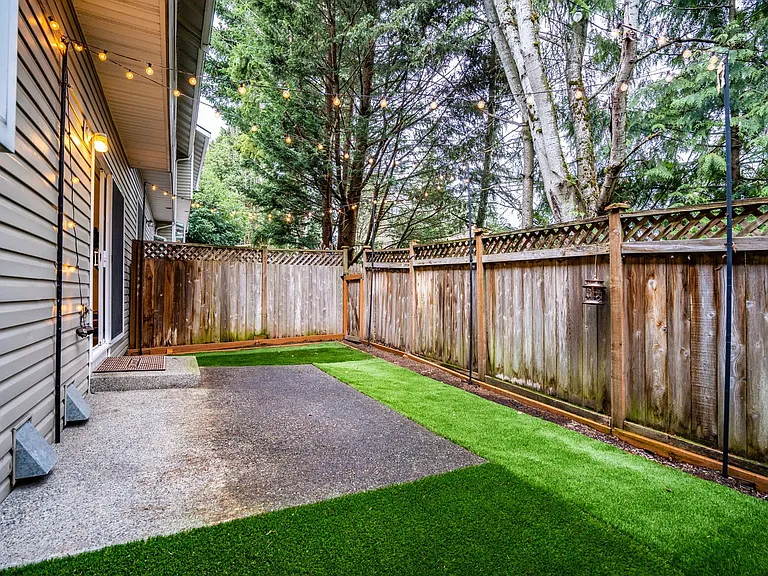 14505 Simonds Rd NE #C — Photo 3