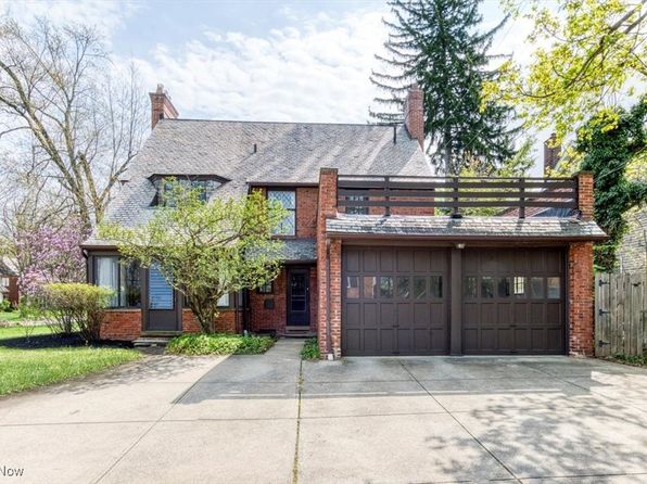 3256 Daleford Rd, Shaker Heights, OH 44120
