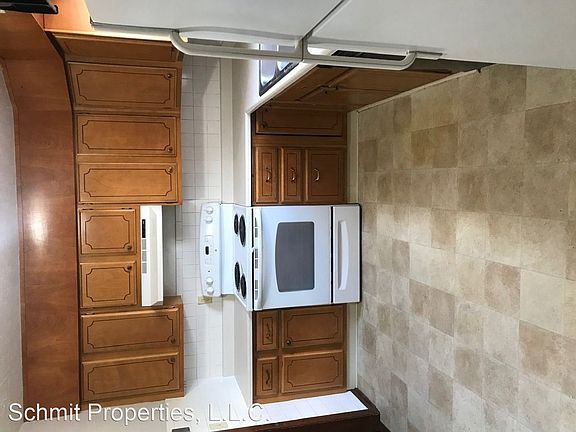 4th image of 3700 Pawnee Pl APT 2