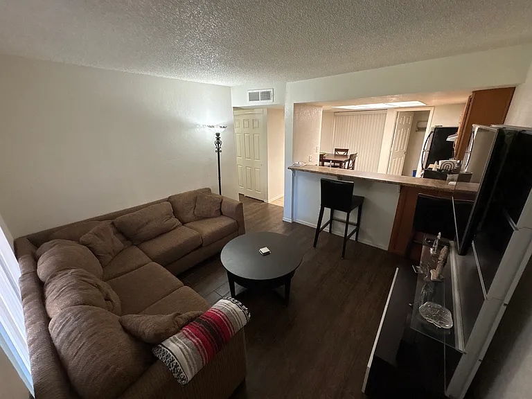 4828 W Orangewood Ave #114 — Photo 5