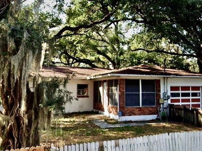 8510 N Seminole Ave, Tampa, FL, 33604