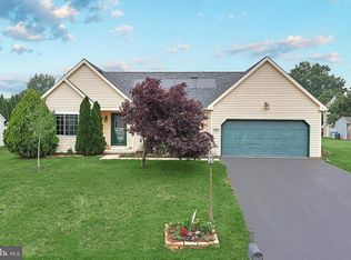 103 Cranbrook Dr, Dover, PA 17315