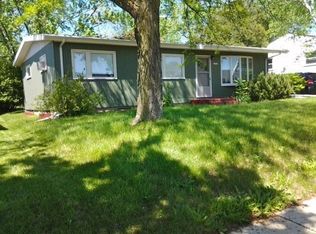10916 W Hampton Ave, Milwaukee, WI 53225