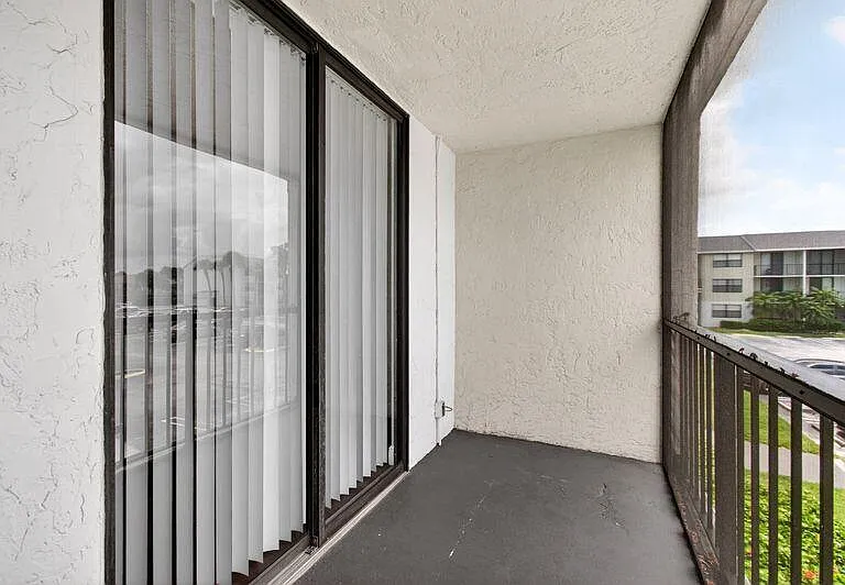 728 Executive Center Dr #29 — Photo 19