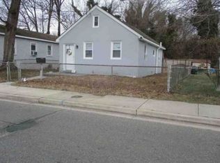 19 Willis St, Penns Grove, NJ 08069