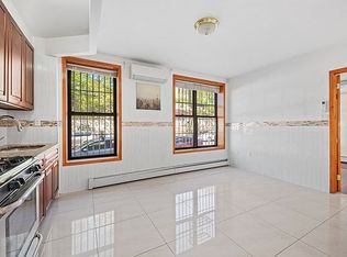 355 E 16th St #1F, Brooklyn, NY 11226