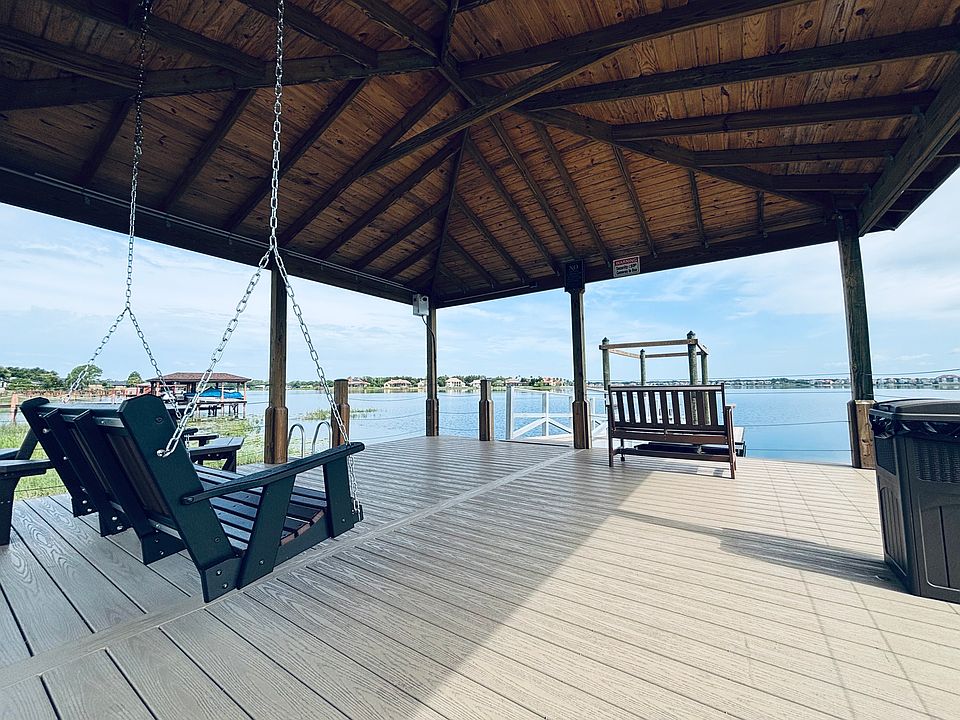 Place to relax or fish by the community boat dock. Enter and exit access only with residents and tenants key card