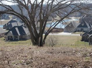 6388 S Weatherwood Trl, Springfield, MO 65810