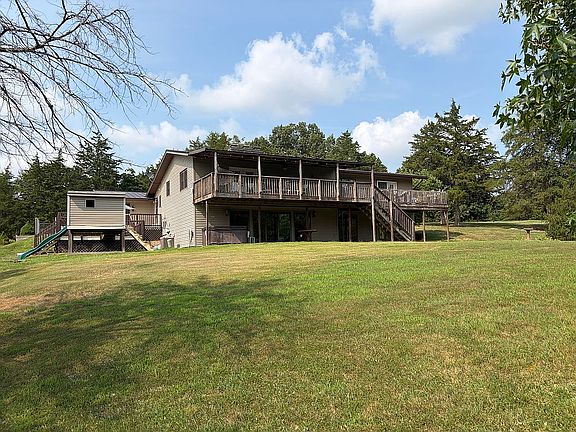 5th image of 1414 Eastate Dr