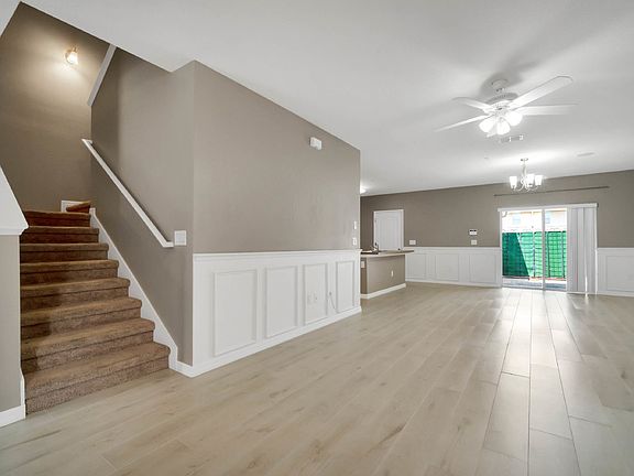 3rd image of 1632 Hawksbill Ln