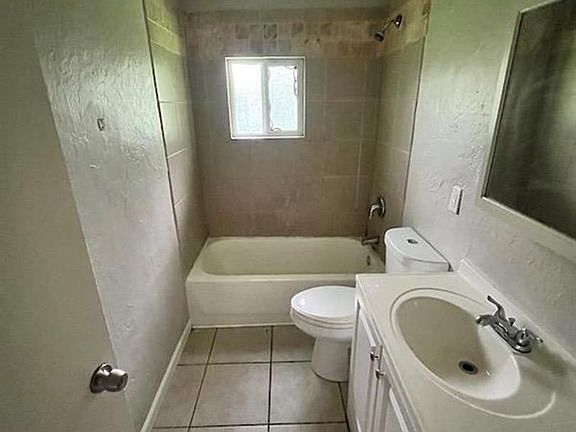 4th image of 10315 Tanner Dr