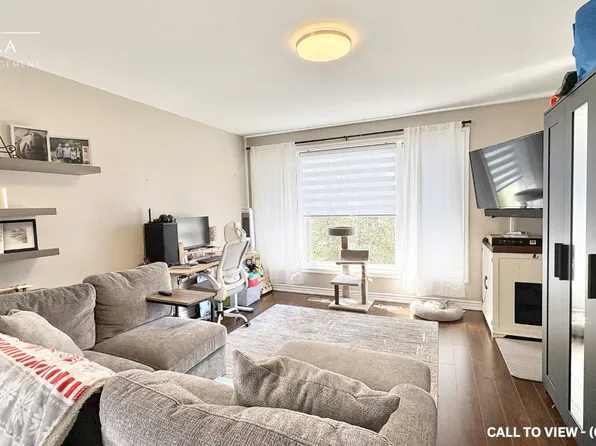 299 Banff Ave #3, Oshawa, ON L1J 1L7