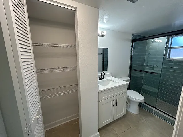 4956 Harbor Villa Ln #109 — Photo 21