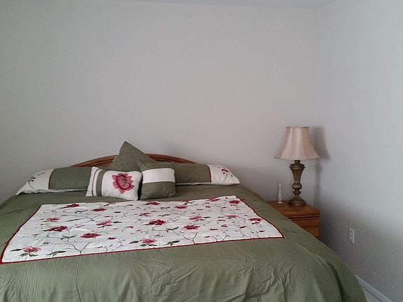4th image of 152 Farm House Ct
