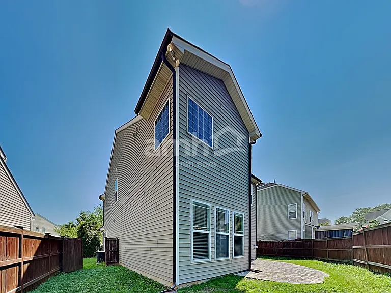 518 Dawley Dr — Photo 21