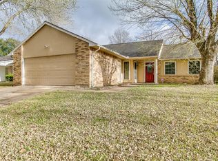 6815 Blue Ridge Dr, Richmond, TX 77469