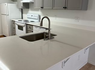 236 W Roger Rd UNIT 3, Tucson, AZ 85705