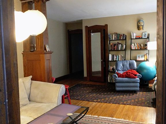 2nd image of 809 Portland Ave #10556423
