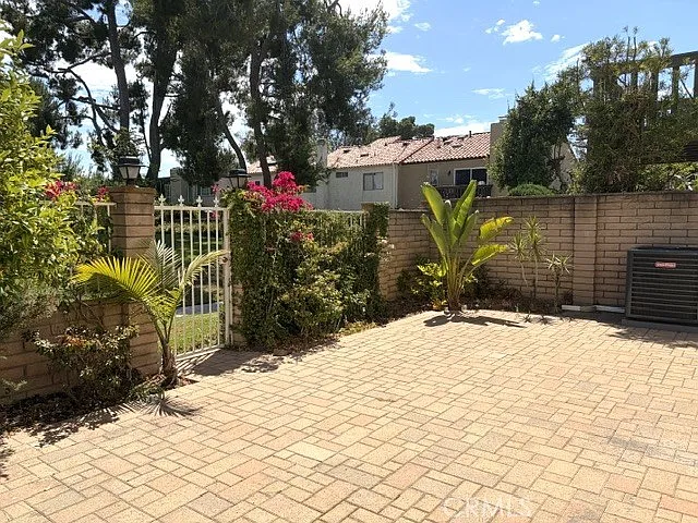 48 Oak Tree Ln — Photo 14