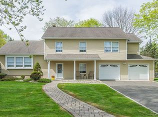 12 Battle Hill Rd, Basking Ridge, NJ 07920
