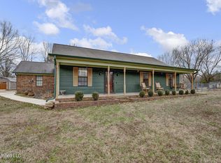5995 Branchview Dr, Olive Branch, MS 38654