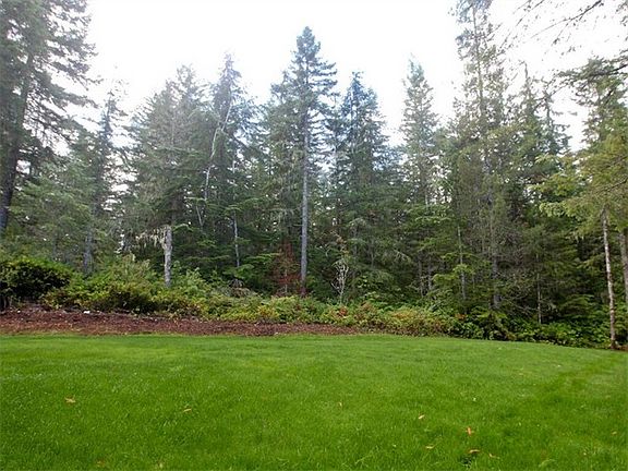 4th image of 2767 Legend Ln NW