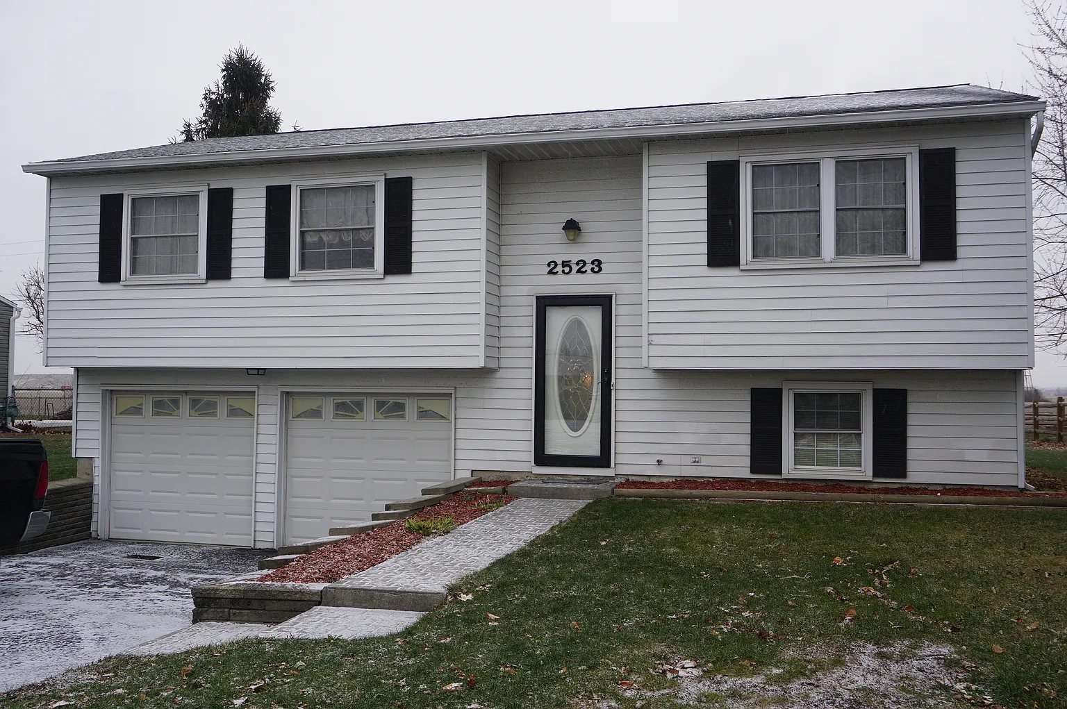 2523 Eden East Dr photo 1