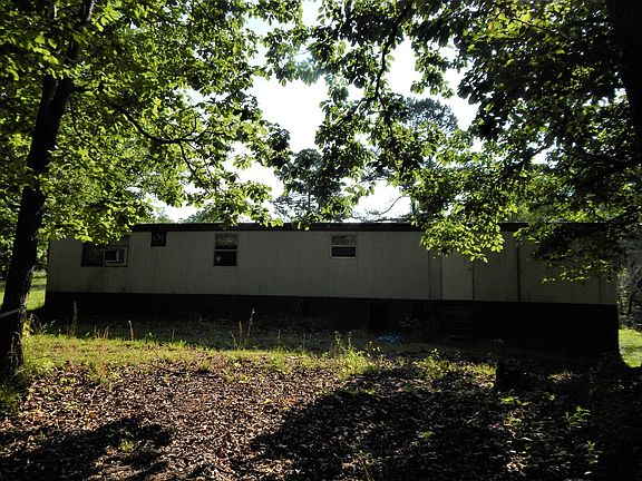 4th image of 115 Warren Dr