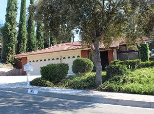 501 Rancheria Rd, Diamond Bar, CA 91765