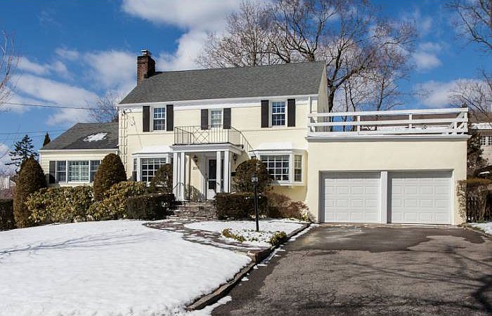 Center Hall Colonial