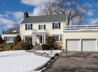 200 Ferndale Rd, Scarsdale, NY 10583
