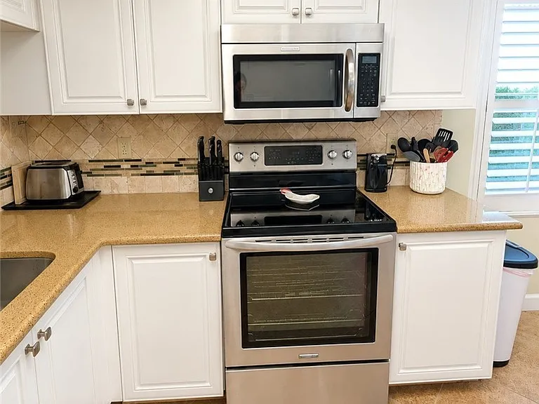 12601 Kelly Sands Way #423 — Photo 3
