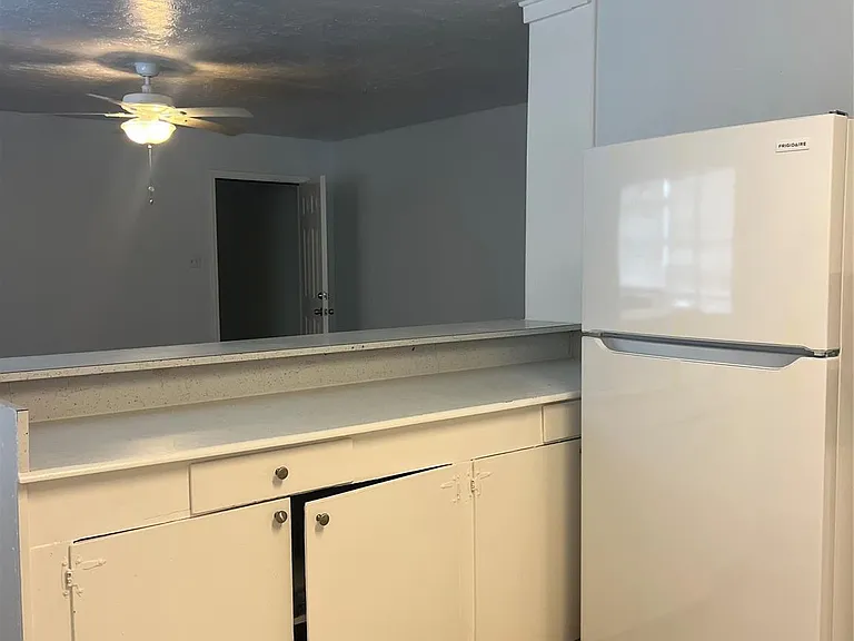 5537 Bataan Rd #B — Photo 3