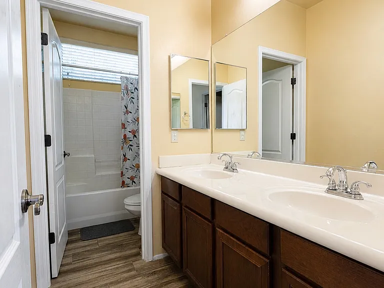 4172 E Santa Fe Ln — Photo 27