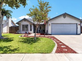 1845 Saddleback Pl, Hanford, CA 93230