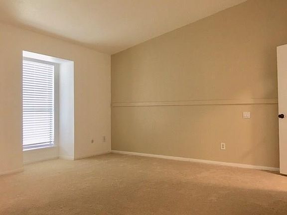 4th image of 5711 Sugar Hill Dr APT 10