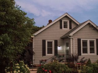 81 E 13th St, Huntington Station, NY 11746