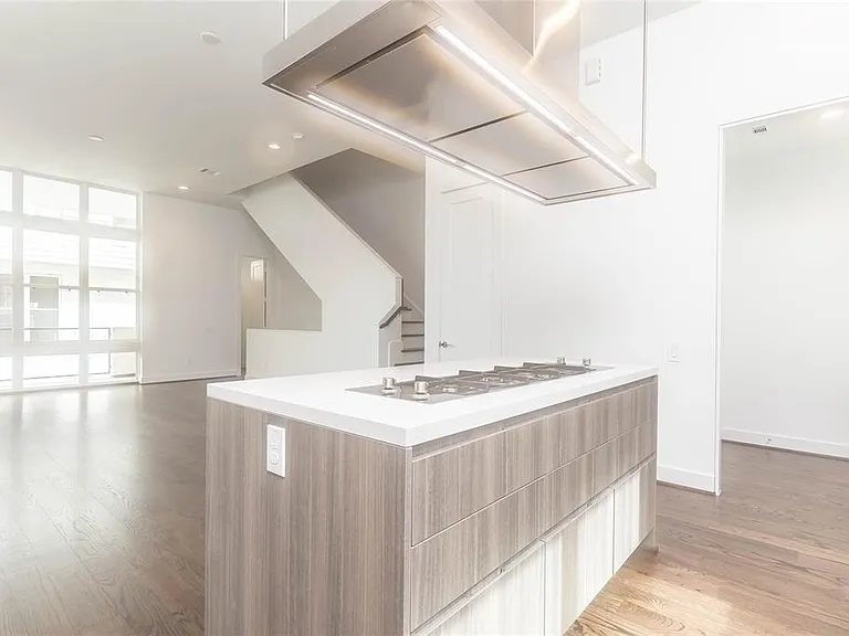 5868 E Post Oak Ln — Photo 18