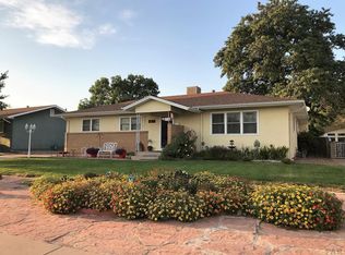 210 Fordham Cir, Pueblo, CO 81005