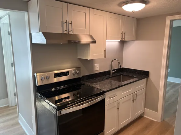 63 Storer St #202, Saco, ME 04072