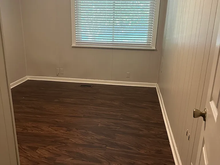 1500 Miller Rd SE — Photo 23