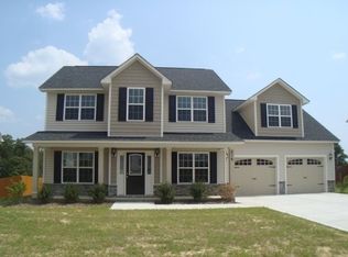 216 Rockingham St, Spring Lake, NC 28390