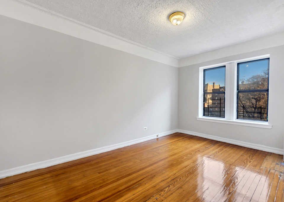 1st image of 2333 Loring Pl N APT 41