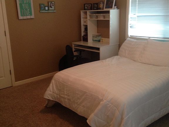 One of the upstair bedrooms