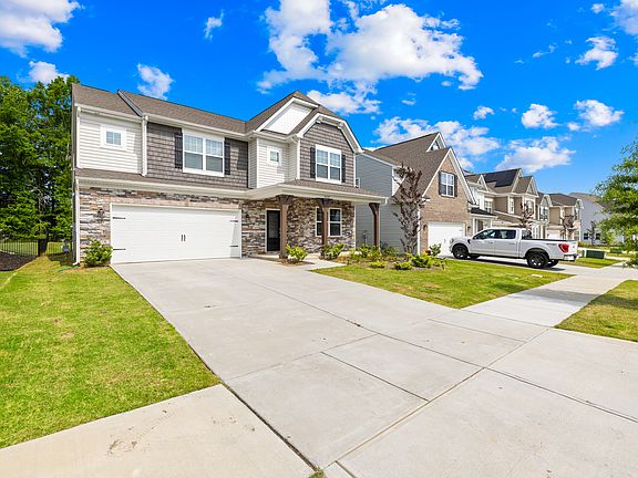2nd image of 14925 Nichols Hall Dr