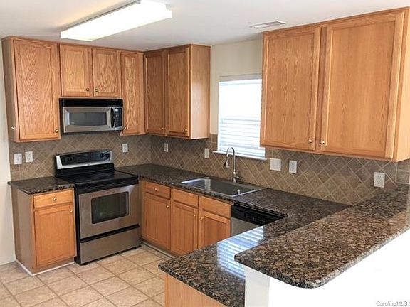 4th image of 1867 Lillywood Ln