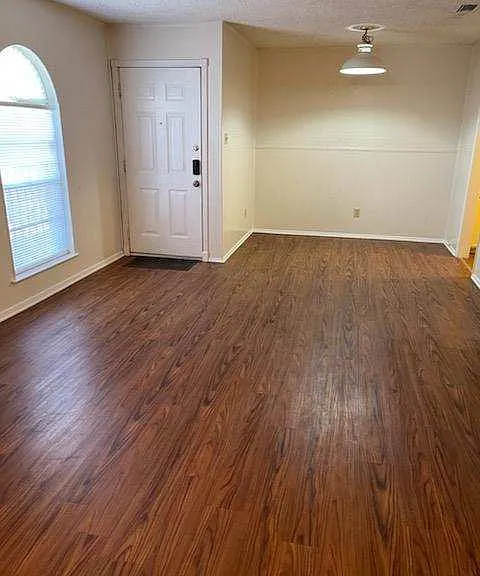 4705 Diaz Ave — Photo 1