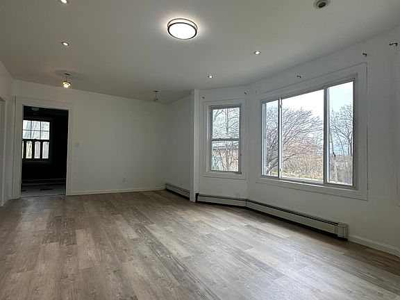 5th image of 1303 136th St Floor 1