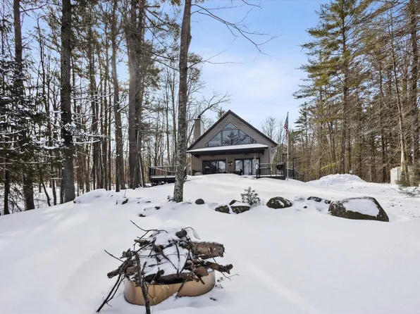 W2417 Keshena Lake Rd, Keshena, WI 54135